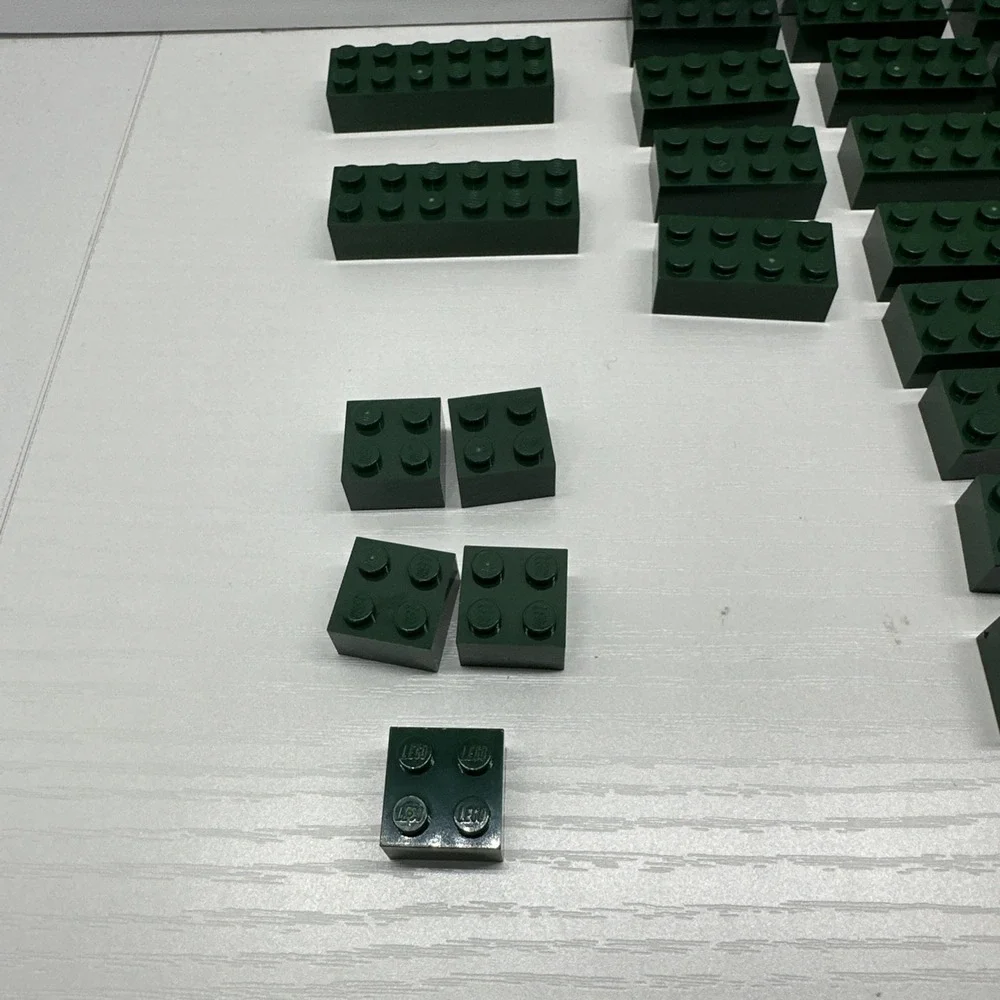 Lego Parts Pieces - Dark Green Brick Lot Of 41 - 2x2, 2x4 &‎ 2x6